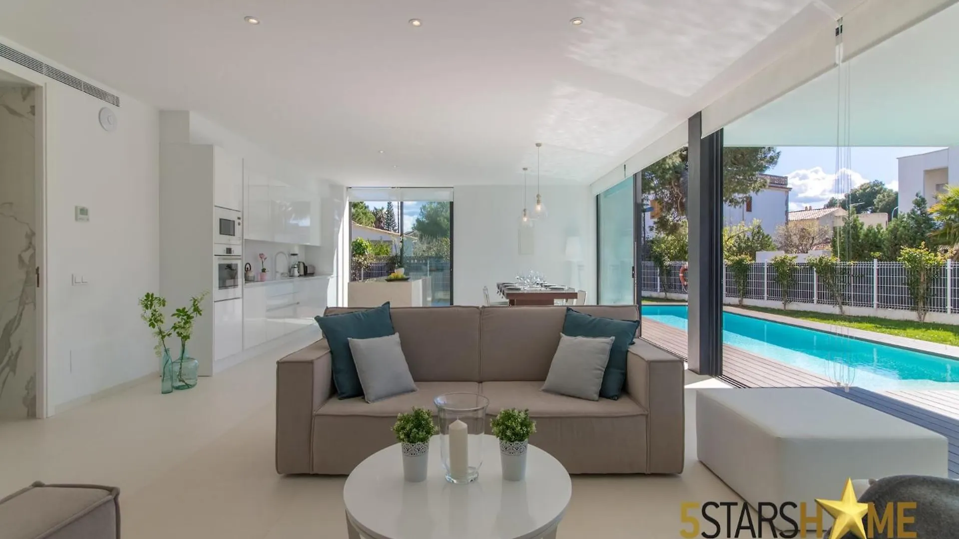 Villa, 180M To Sandy Beach Platja de Muro