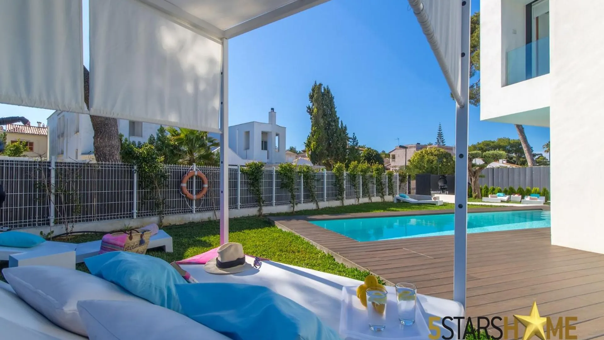 Villa, 180M To Sandy Beach Platja de Muro 0*,